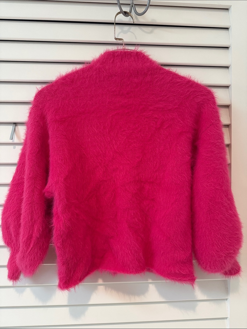 Line & Dot Hot Pink Fuzzy Balloon Sleeve Sweater — XS - Picture 3 of 3